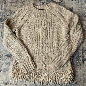 Banana Republic Cable Knit Fringe Hem Sweater – Italian Yarn – Small